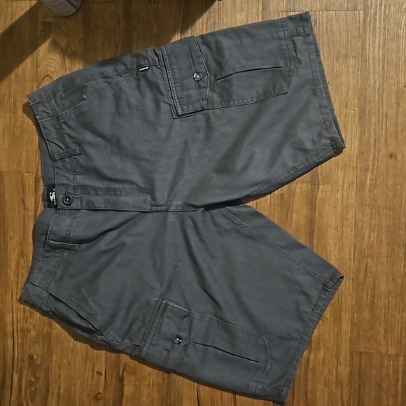 NWT Men's O'Neill "OG-52" Navy Blue Cargo Shorts Various Waist sizes w/a L 21" - Picture 1 of 6